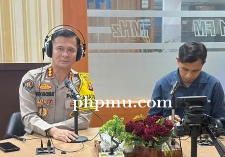 Jadi Narasumber di RRI, Kabidhumas Polda Kalteng Sampaikan Upaya Penanganan Karhutla dari Sosialisas